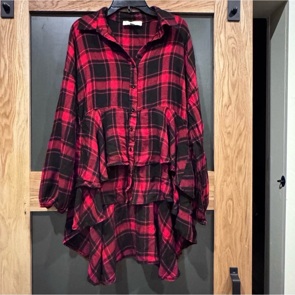 Weekend Suzanne Betro Red Black Plaid Tiered Shirt Dress Small